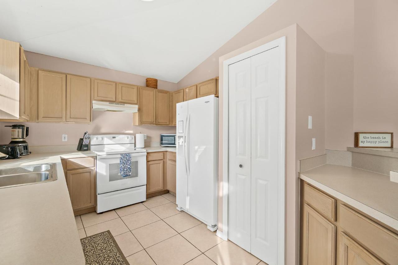 Sunset Serenity - 3Br Beach Townhome With Outdoor Patio - New Hot Tub, Steps To Ocean Fun! Melbourne Kültér fotó